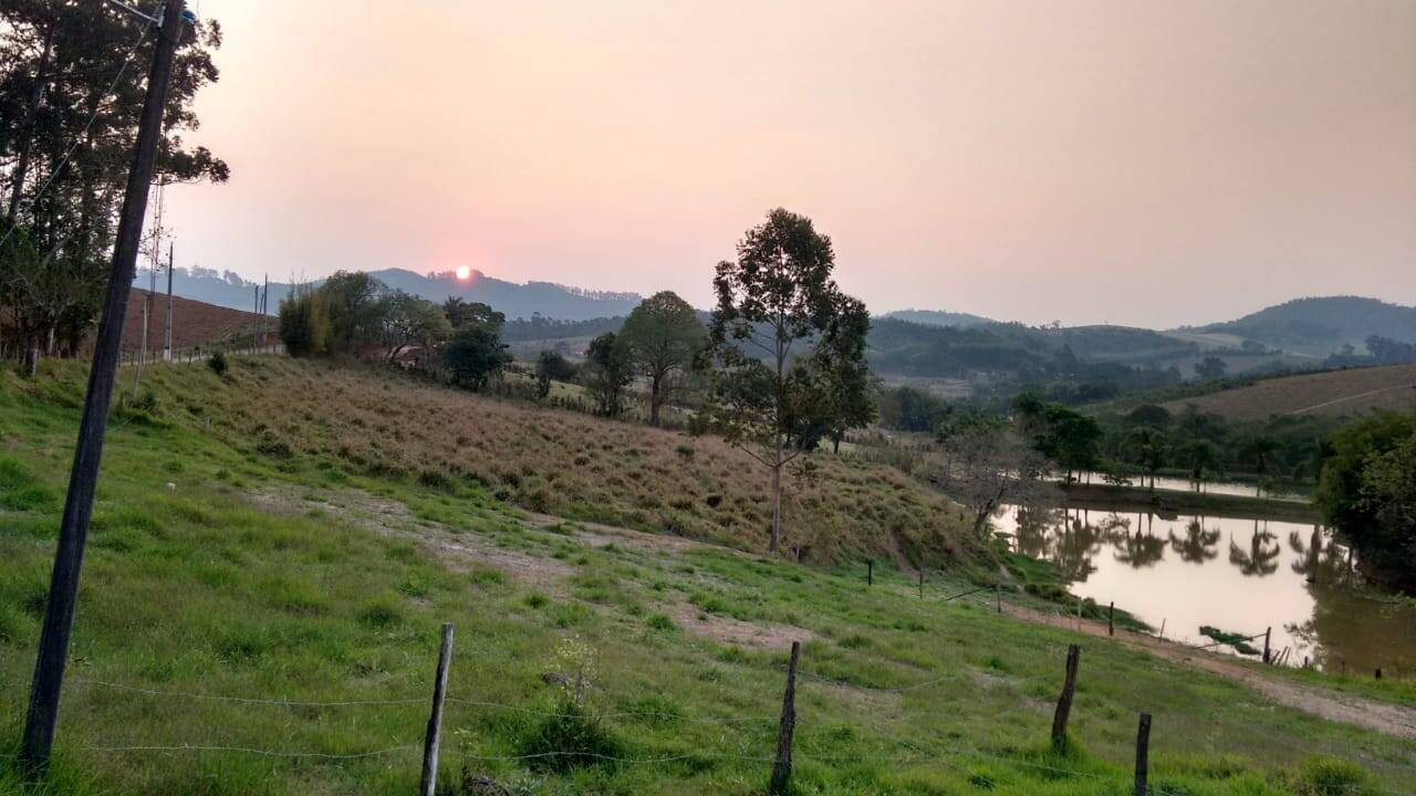 #1600 - Sítio para Venda em Vargem - SP