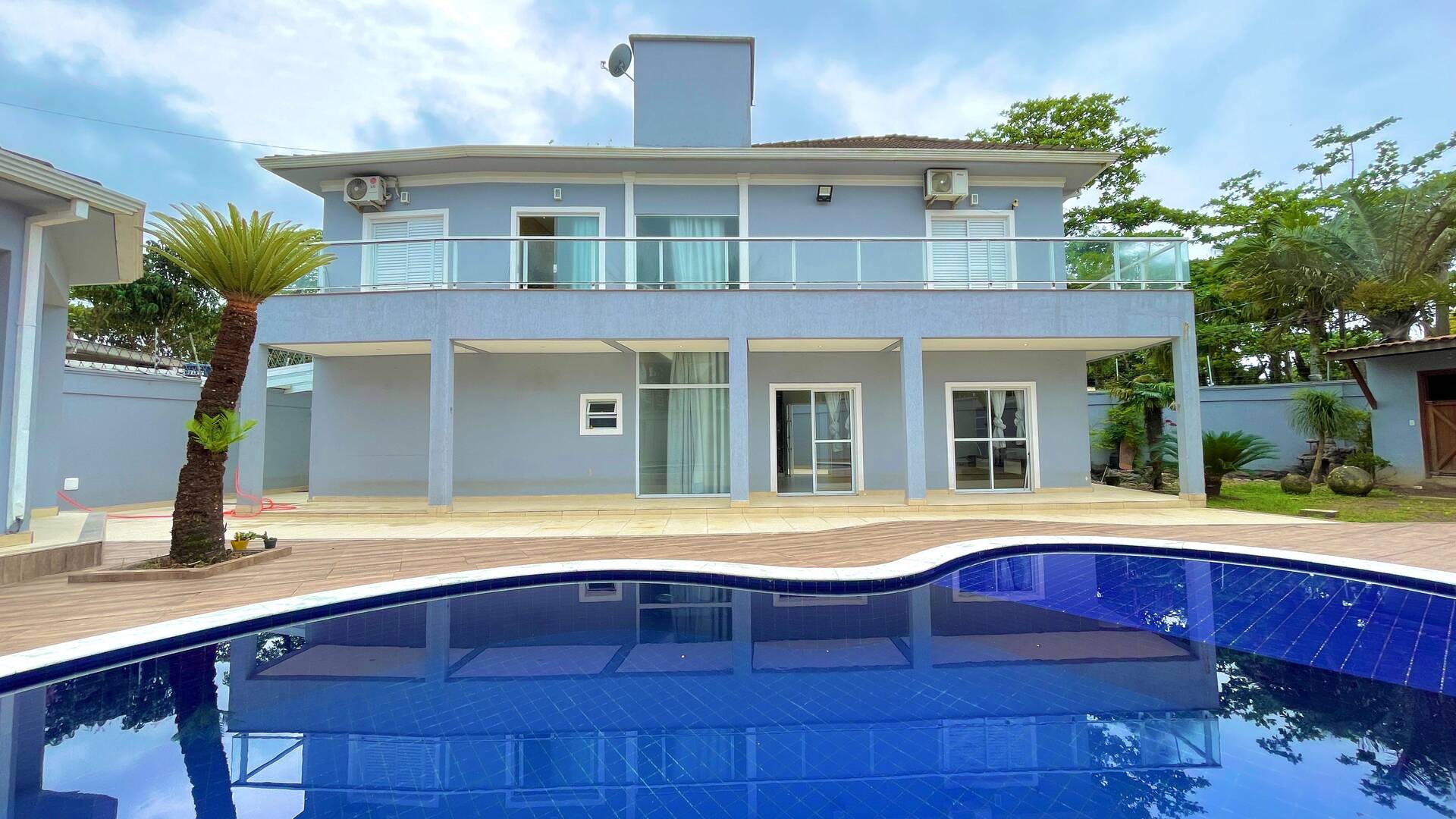 #2500 - Sobrado para Venda em Guarujá - SP