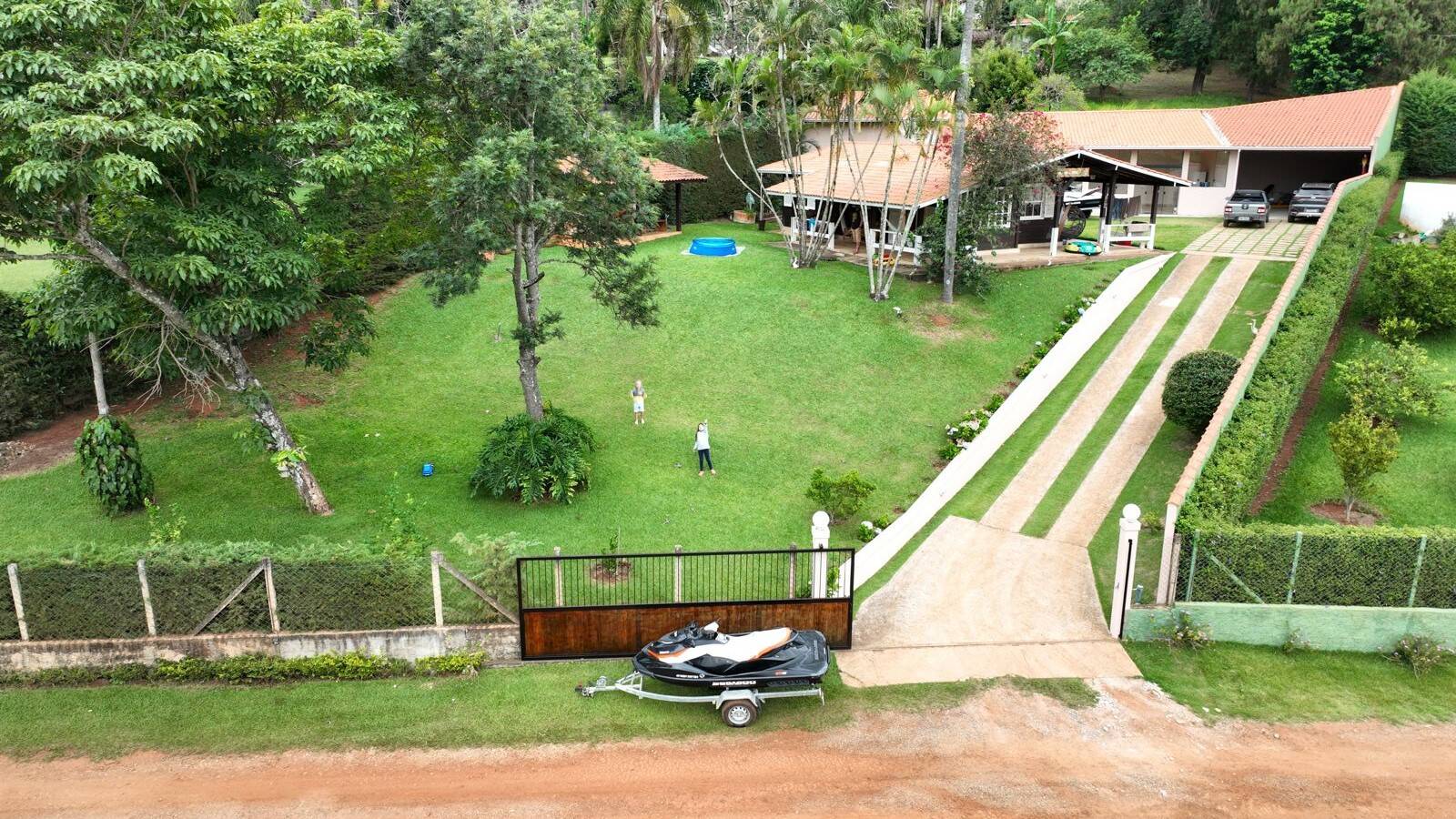 #1541 - Chácara em condomínio para Venda em Piracaia - SP