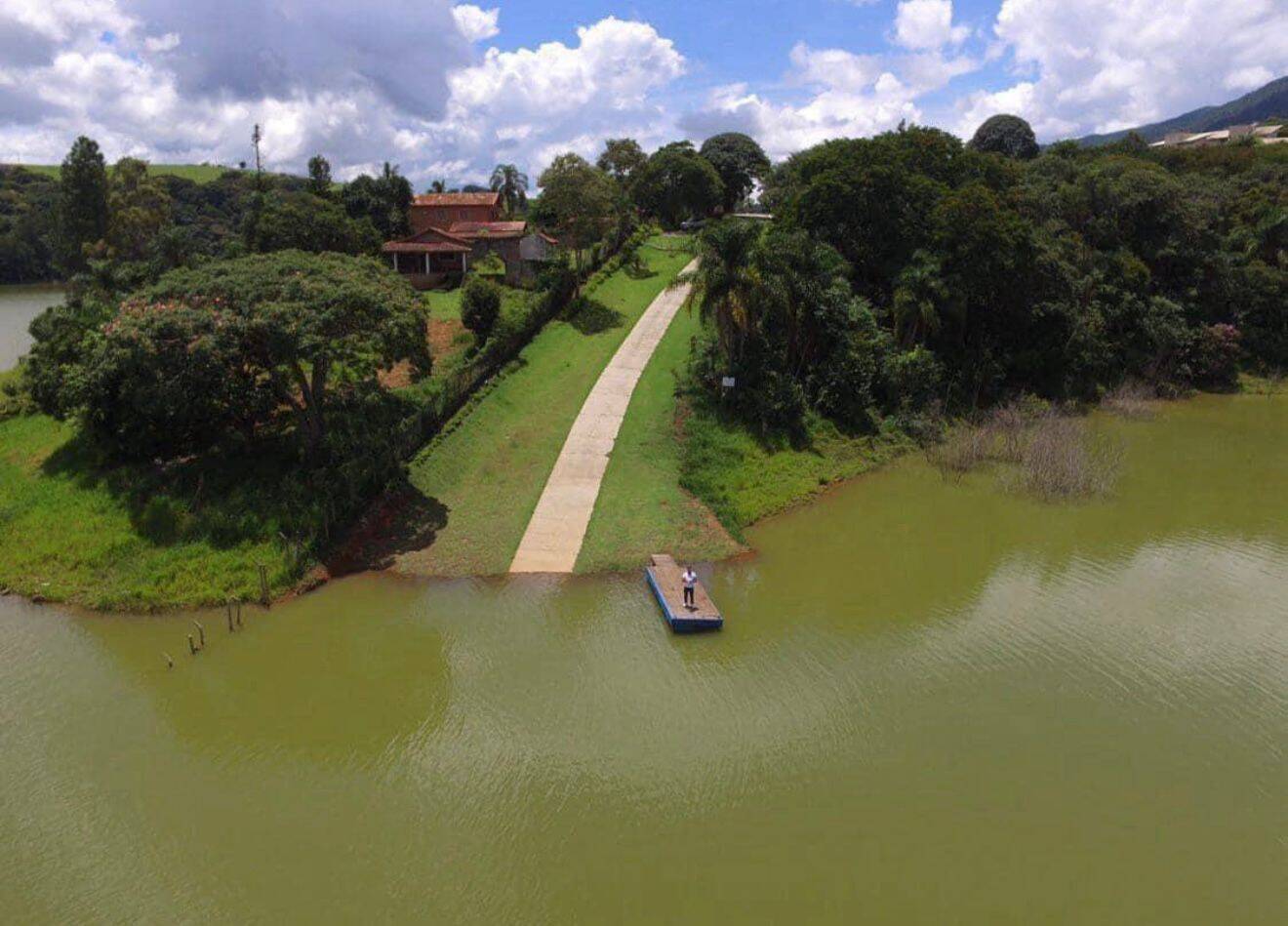 #2594 - Chácara em condomínio para Venda em Vargem - SP