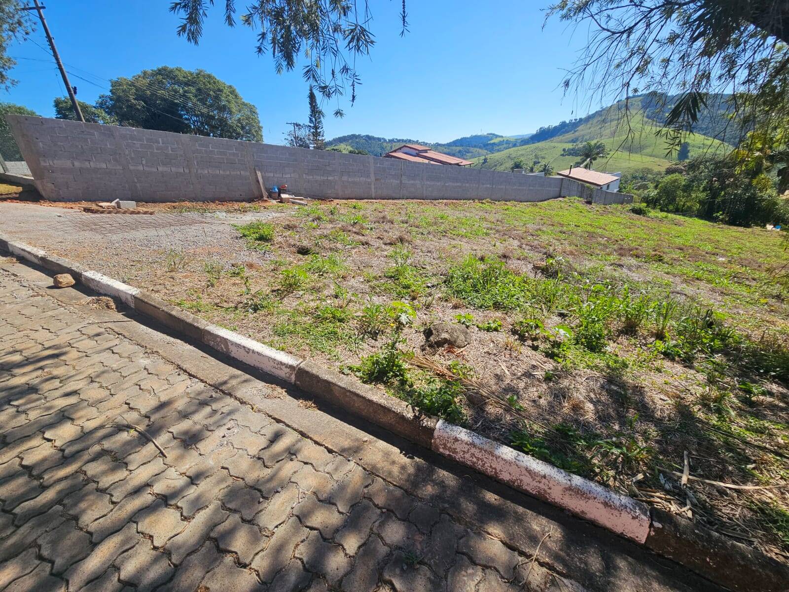 #1862 - Terreno em condomínio para Venda em Atibaia - SP