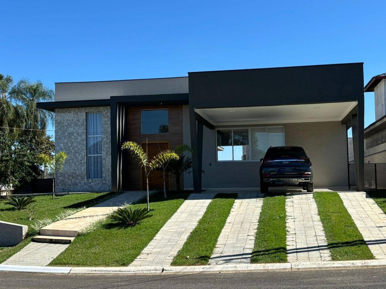 #2755 - Casa em condomínio para Venda em Bragança Paulista - SP