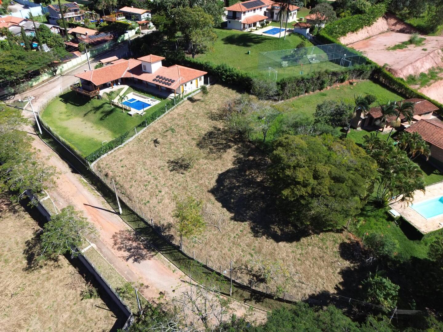 #2795 - Terreno em condomínio para Venda em Piracaia - SP