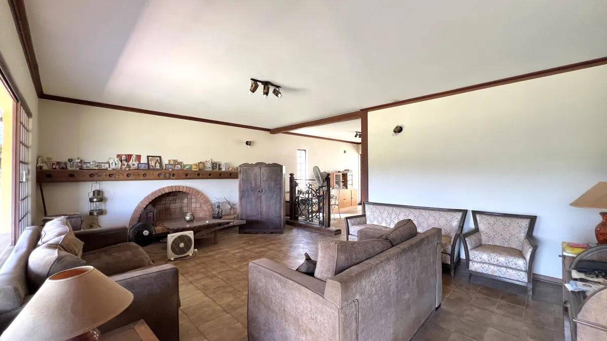 #2834 - Casa para Venda em Atibaia - SP