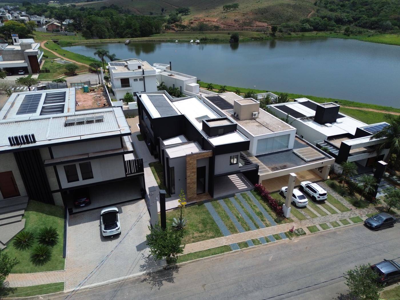 #0123 - Casa em condomínio para Venda em Atibaia - SP