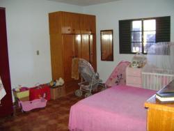 Casa para Venda em Atibaia - 4
