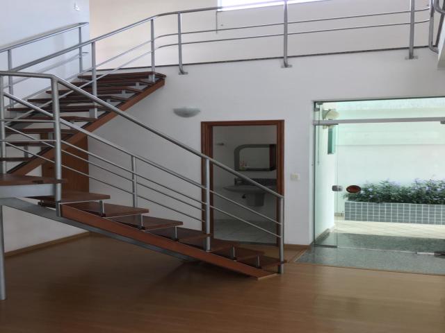 Casa para Venda em Atibaia - 3