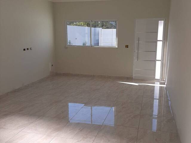 Casa para Venda em Atibaia - 3