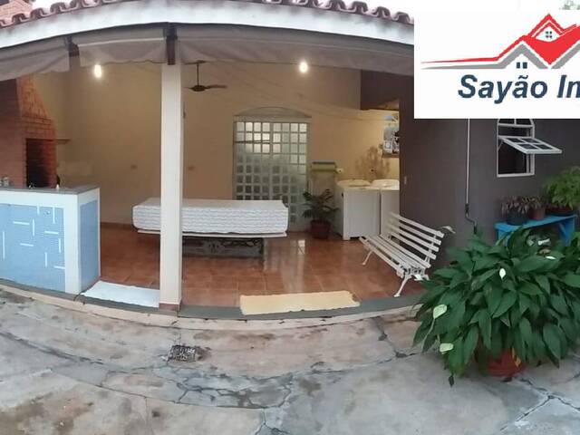 Casa para Venda em Atibaia - 4