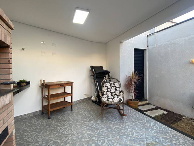 Casa para Venda em Atibaia - 5