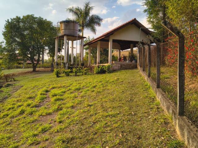 #1610 - Sítio para Venda em Nazaré Paulista - SP - 1